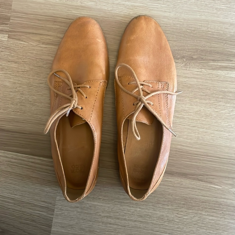 Frye Oxford Shoe